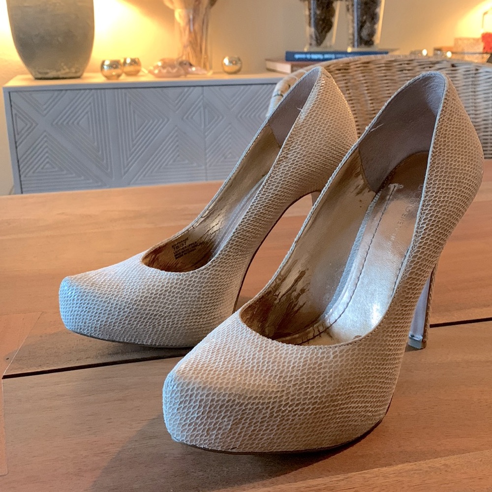 BCBGeneration heels size 7